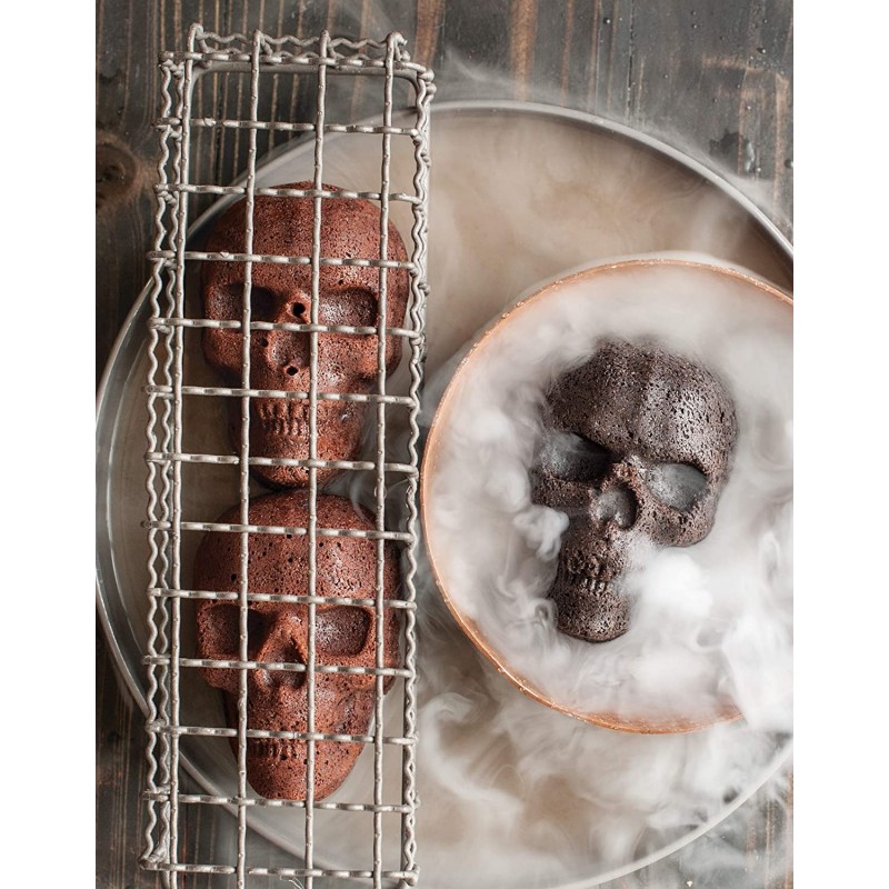 Nordic Ware,Nordic Ware Haunted Skull Cakelet Pan : 모든 것