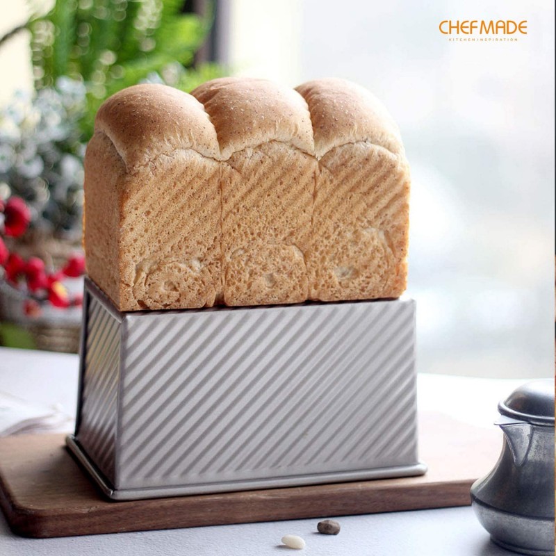 CHEFMADE Pullman Loaf Pan with Lid, 0.99Lb 반죽 용량 오븐용 논스틱 직사각형 골판지 토스트 박스 4.2