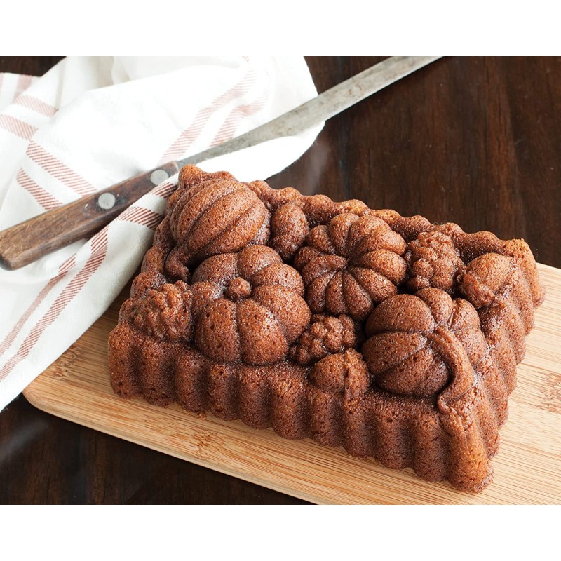 Nordic Ware 91648 Harvest Bounty Loaf Pan, Bronze, One Size: Home & Kitchen