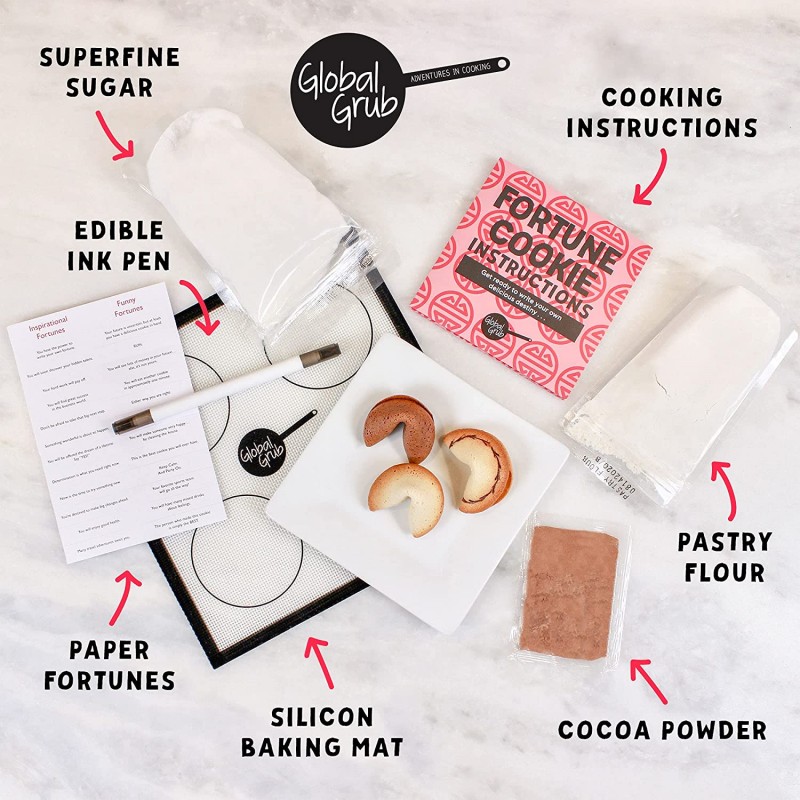 Global Grub DIY Fortune Cookie Kit - 개인화 Fortune Cookies Kit에는 페이스트리 가루, 설탕, 코코아 가루, 베이킹 매트, 종이 포춘, 식용 잉크 펜, 단계별 지침이 포함됩니다. Makes 48.: 가정 및 주방