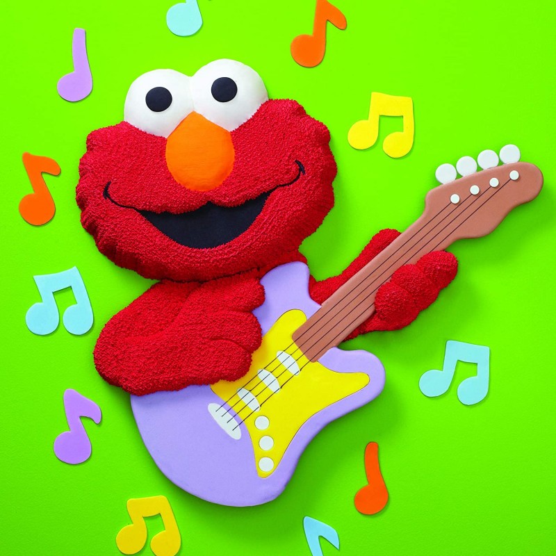 Wilton Sesame Street Elmo 모양의 알루미늄 케이크 팬 : 건강 및 가정