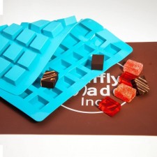Truffly Made.Chocolate Mold - 초콜릿 트러플, 가나슈, 젤리, 캔디 및 프랄린용 직사각형 카라멜 캔디 실리콘 몰드 : 가정 및 주방