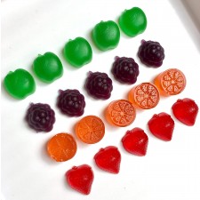 My Fruit Shack DIY 과일 스낵 키트 - 4 가지 BPA가없는 LFGB / FDA Grade 실리콘 몰드 (총 184 개의 Gummies), 플라스틱 트레이 4 개, Droppers 2 개 및 기본 레시피 페이지 1 개