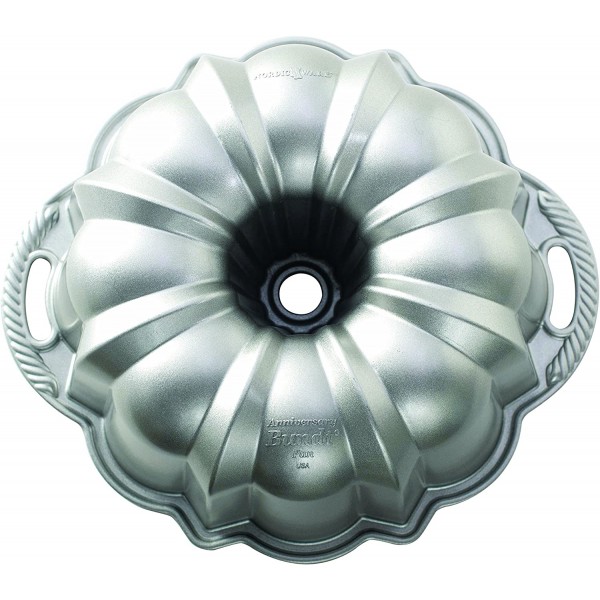 Nordic Ware Platinum Collection Anniversary Bundt Pan